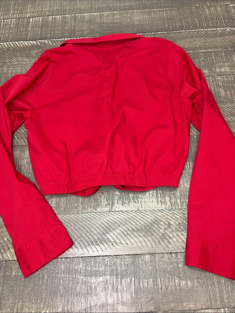 Hollister Red Classic Button-Up Shirt Juniors - Picture 7 of 7